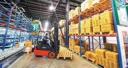 2021年前11個月我國進(jìn)出口總值達(dá)35.39萬億元，山西以‘六新’強化物流發(fā)展